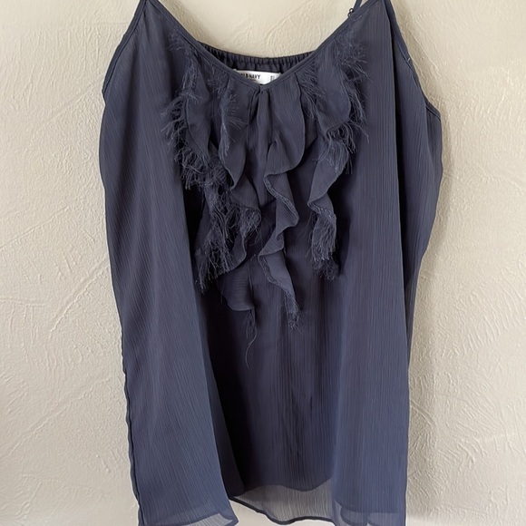 Old Navy sheer straps tank top size large gray raw hem ruffle in the front - Picture 3 of 12
